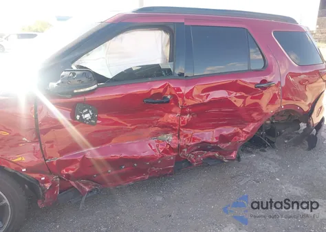 2017 Ford Explorer Sport z USA, uszkodzony, nr VIN 1FM5K8GT2HGB68381